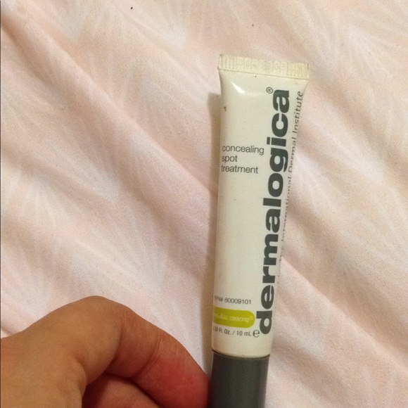concealing spot treatment